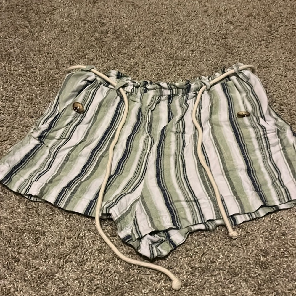 Forever 21 striped shorts with satin pockets